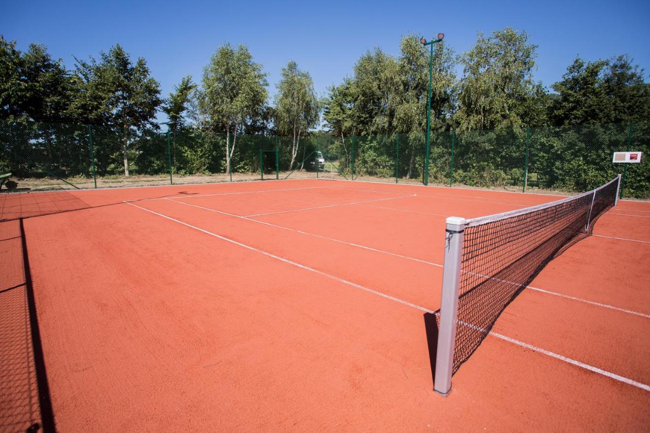 Le Champ Du Coq Villa Gesves Exteriör bild